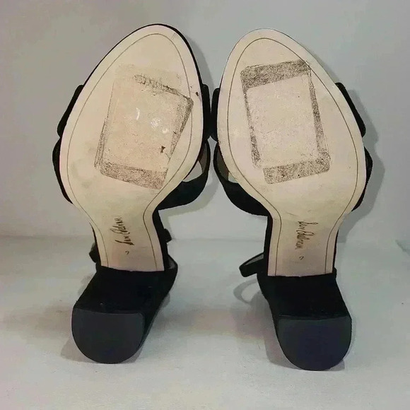 Yancy Block Heel Ankle Strap Sandal - Picture 6 of 6